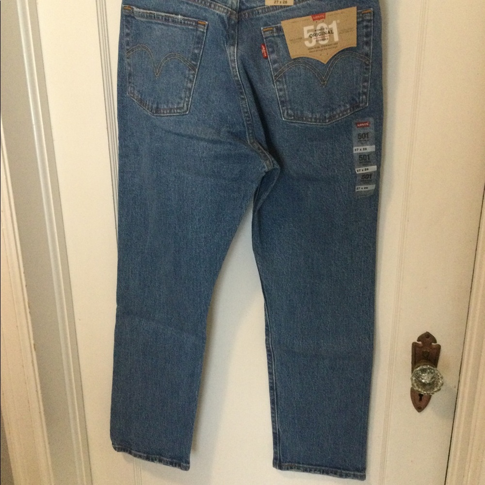 Levi’s 501 Original Cropped 27x26 Women’s Jeans - Picture 11 of 14
